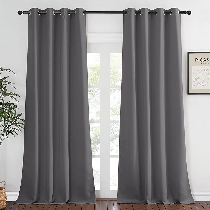 NICETOWN Blackout Blind for Living Room