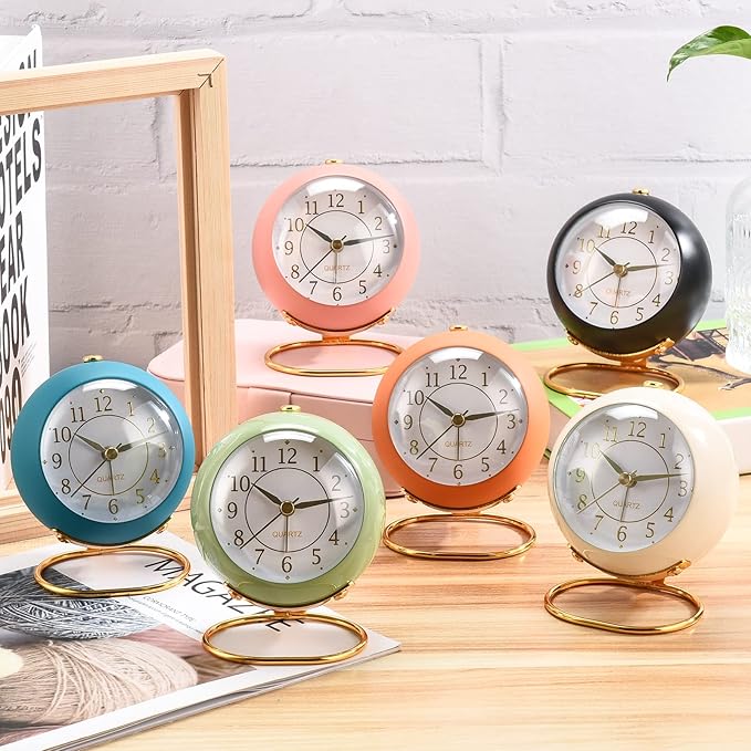Tetino Analog Alarm Clocks,Retro Backlight Cute Simple Design Small Desk Clock with Night Light,Silent Non-Ticking,Battery Powered,for Kids,Bedroom,Travel,Kitchen,Bedside Desktop. (Black)