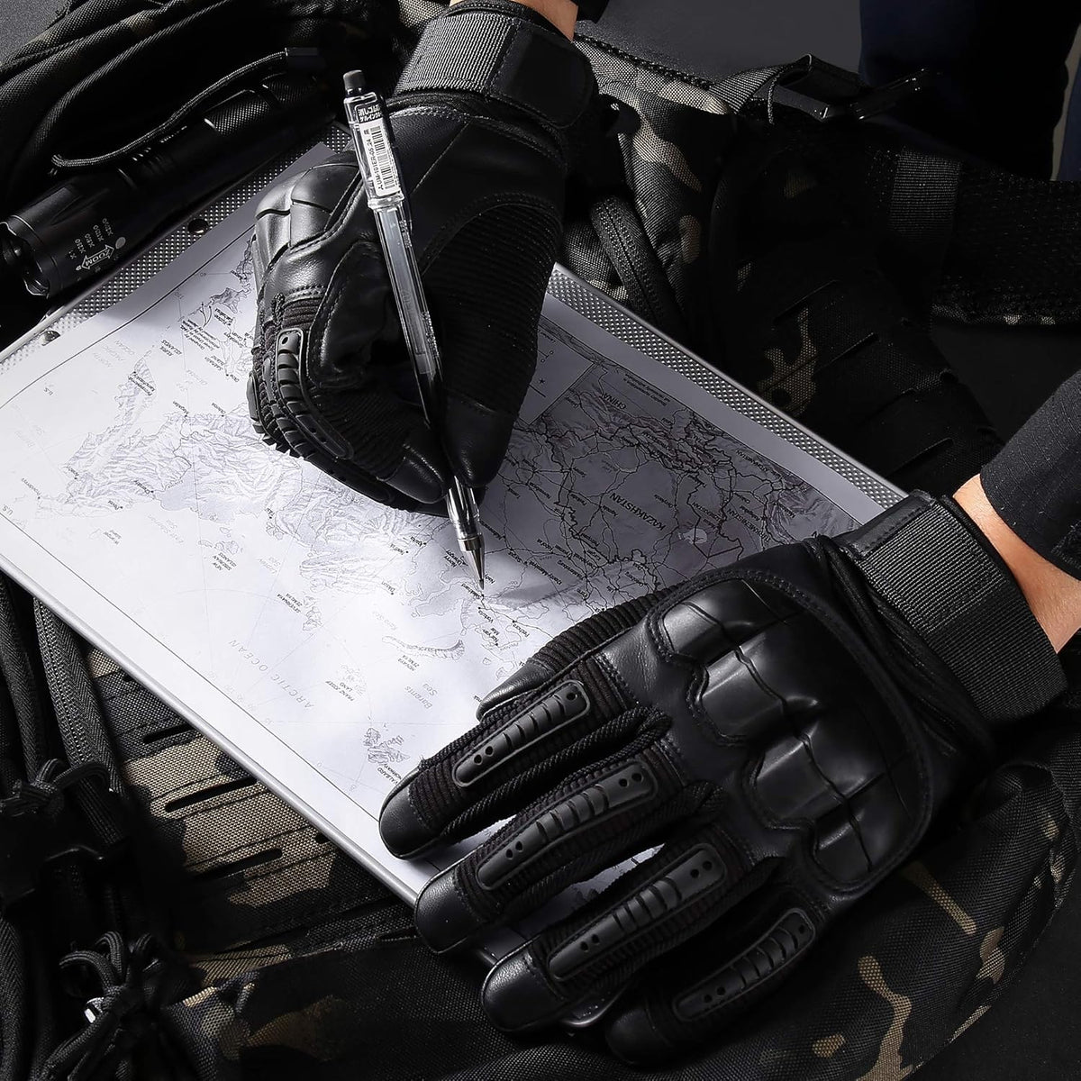 WTACTFUL Tactical Gloves for Men - Touchscreen Compatibility for Airsoft & Outdoor Activities