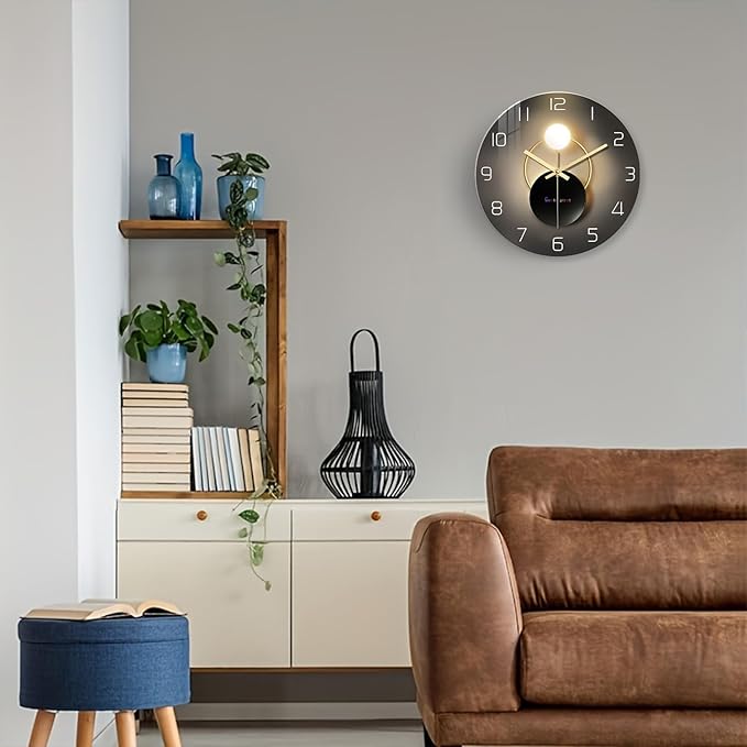 14 Inch Black and Gold Wall Clock