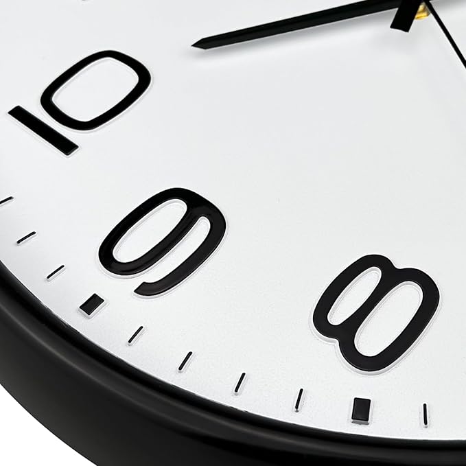 Plumeet 16'' Extra Large Wall Clock, Battery Operated Wall Clocks Silent