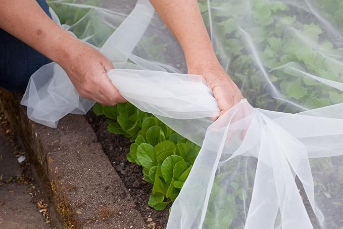 Agfabric Garden Netting 6.5'x20' Insect Pest Barrier Bird Netting for Garden Protection,Row Cover Mesh Netting for Vegetables Fruit Trees and Plants,White
