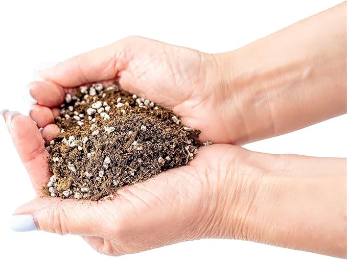 Gardenera Premium Apricot Potting Soil Mix - Ideal Nutrient Blend for Growing Robust, Flavorful, and Bountiful Apricots - 10 Quart