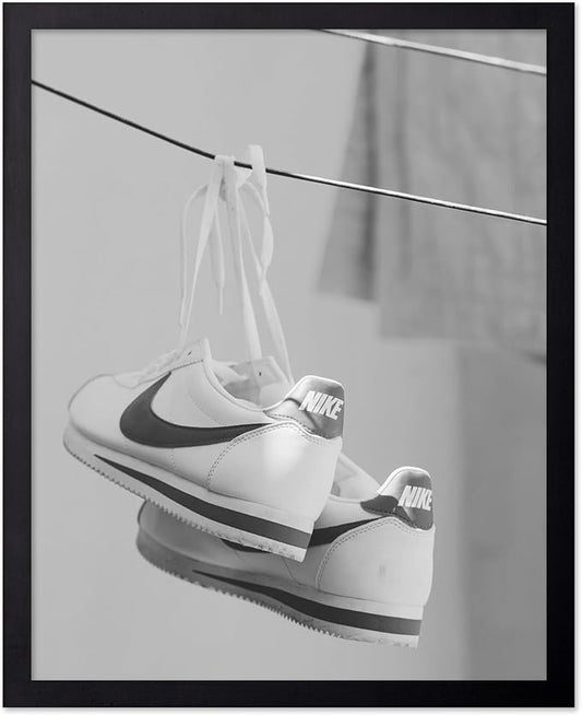 Poster Master Shoes in Clothesline Print