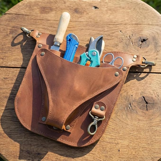 Leather Florist Tool Belt – Garden Tool Pouch with Adjustable Belt, Genuine Leather Gardening Waist Bag for Florists & Gardeners, Utility Floral Tool Holder, Warm Brown