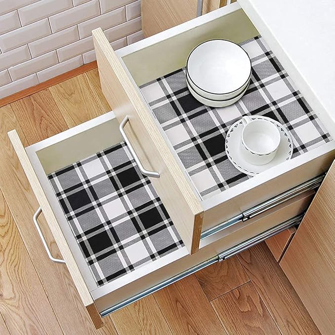 Guvana 17.7"x118" Black and White Trellis Contact Paper Peel and Stick