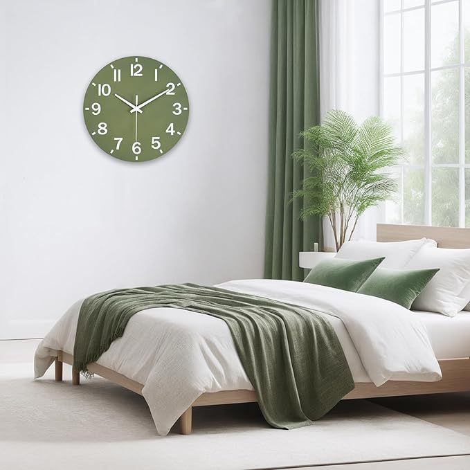HZDHCLH Wall Clock 10 Inch Silent Non Ticking Wood Battery Operated Green
