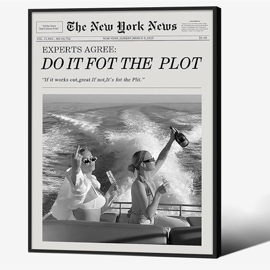 Black and White Fashion Hot Girl Poster Fun Do It