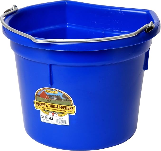 Little GiantÂ® Flat Back Plastic Animal Feed Bucket | Animal Feed Bucket with Metal Handle | Horse Feed & Water Bucket | 22 Quarts | Blue