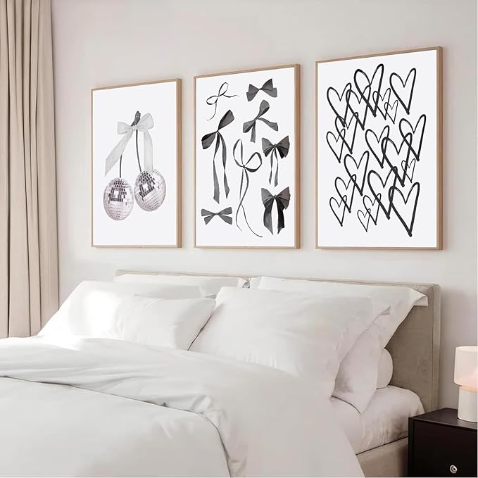 BOKPEN 3pcs Black and White Trendy Preppy Wall Art Bows Disco Ball Many Heart