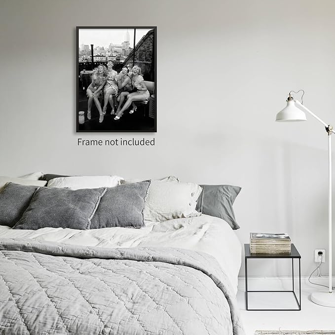 Retro Black And White Woman Canvas Wall Art Fashion Rooftop Party Posters