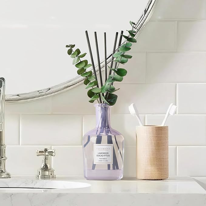 COCORRÍNA Lavender Eucalyptus Reed Diffuser – 6.76 oz Essential Oil with Sticks & Dried Eucalyptus Branches, Home Fragrance for Bedroom or Bathroom Décor