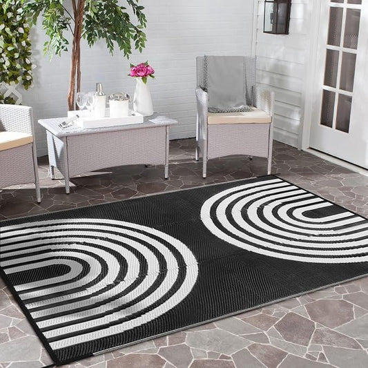 Anidaroel Outdoor Area Rug for Patio Clearance 5x8ft Waterproof, Reversible Plastic Straw Rug Outside Rug, UV Resistant RV Mat for Camping, Porch, Balcony, Pool Deck(Black&White, 5âx8')