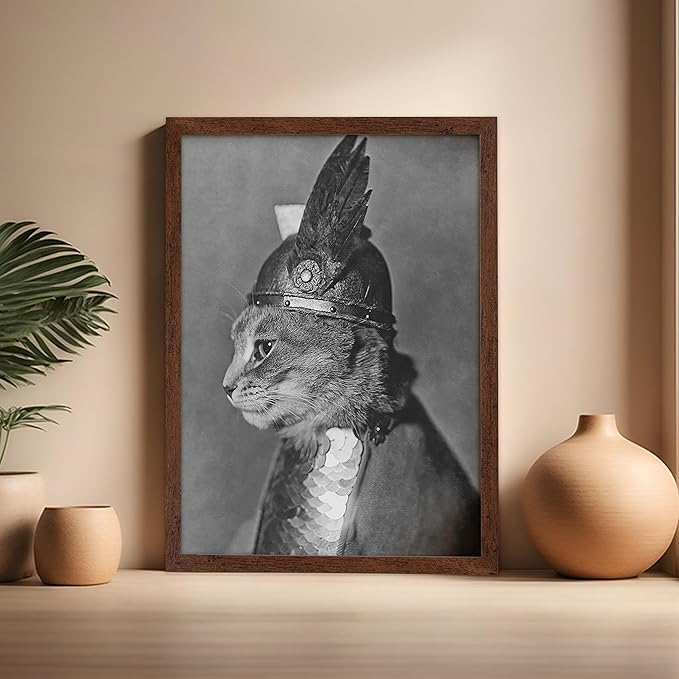 Poster Master Vintage Armored Cat