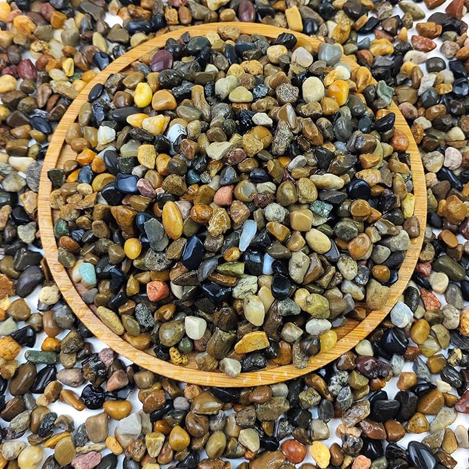 FANTIAN 5 lbs Aquarium Gravel, Pea Gravel for Fish Tank,1/4 Inch Decorative River Rocks for Aquarium Succulent Vase Plant Soil Cover and Outdoor Landscaping
