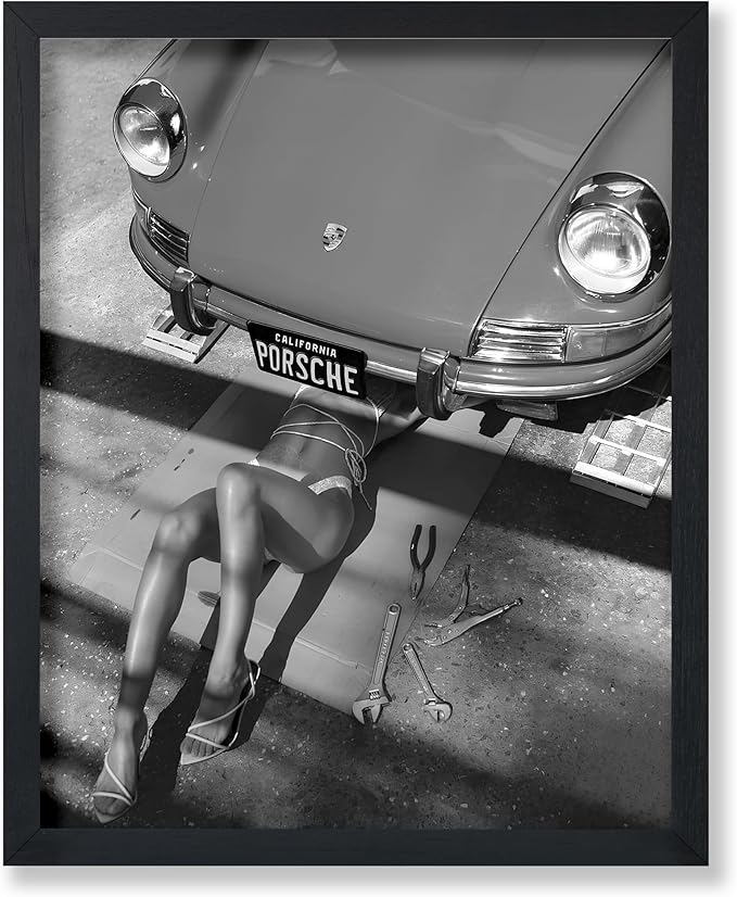 Poster Master Woman Under Classic Car