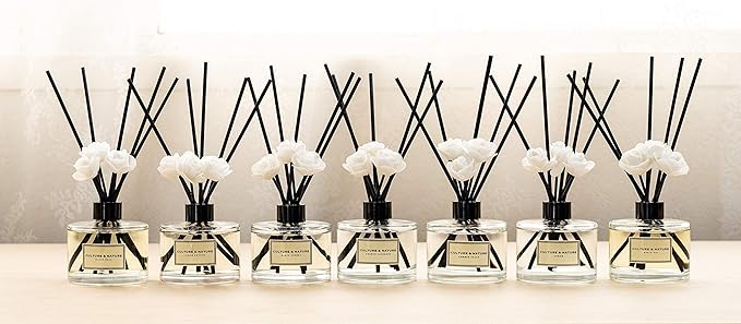CULTURE & NATURE Reed Diffuser Set 6.7oz (200ml) Mixed Berry Scented Diffuser with Sticks Home Fragrance Reed Diffuser for Bathroom Shelf Decor