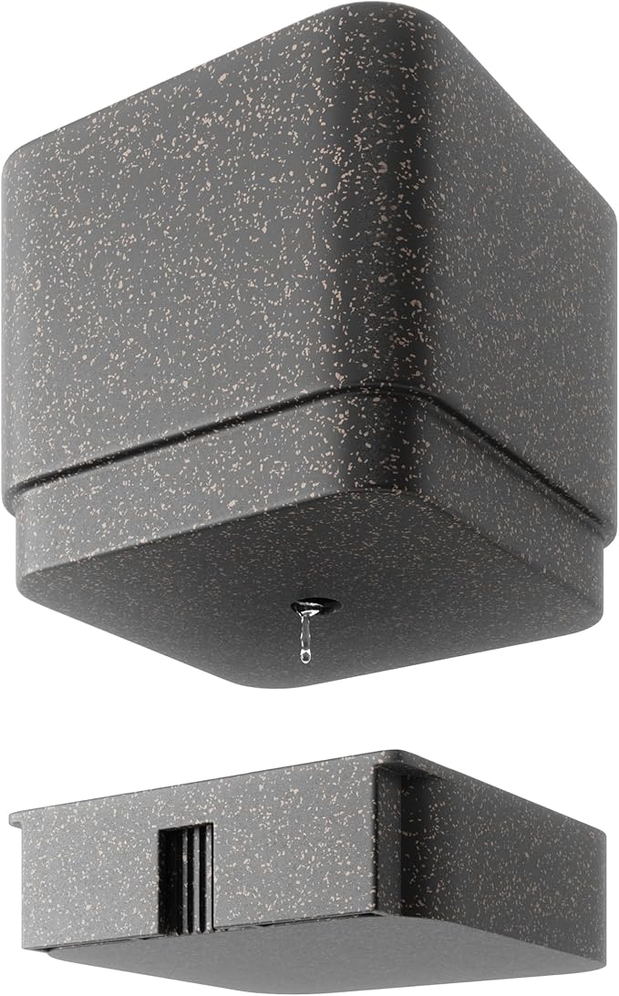 Umbra Cubiko Wall Planter with 4 Lightweight and Durable Pots