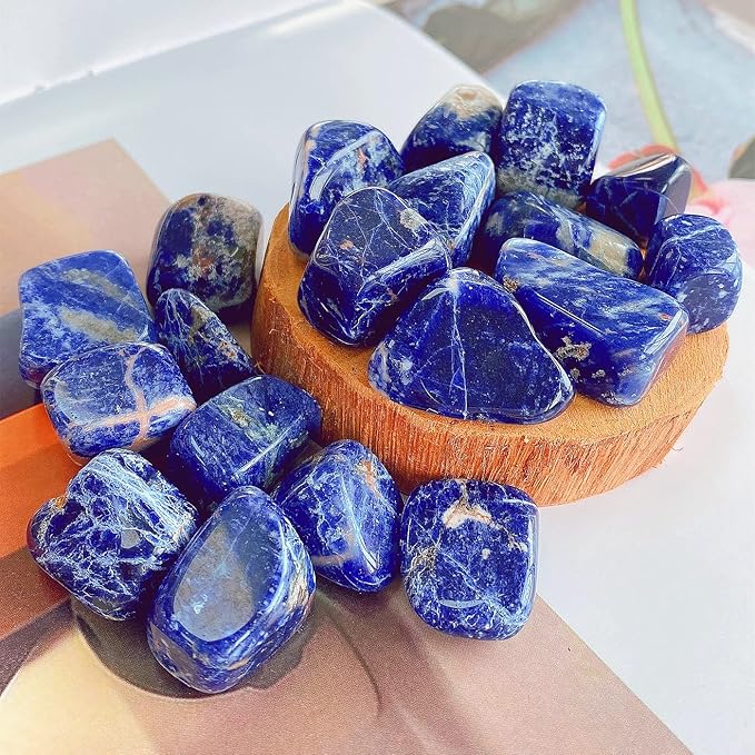 QINJIEJIE Lapis Lazuli Crystals Brazilian Polished Stone 0.6-1" Natural Irregular Stone Tumbled Reiki Healing Crystal for Succulents Plants Vase Filler Decoration Bulk 0.45 LBS
